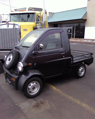 Daihatsu Midget II other Kei vehicles spotted in Oregon