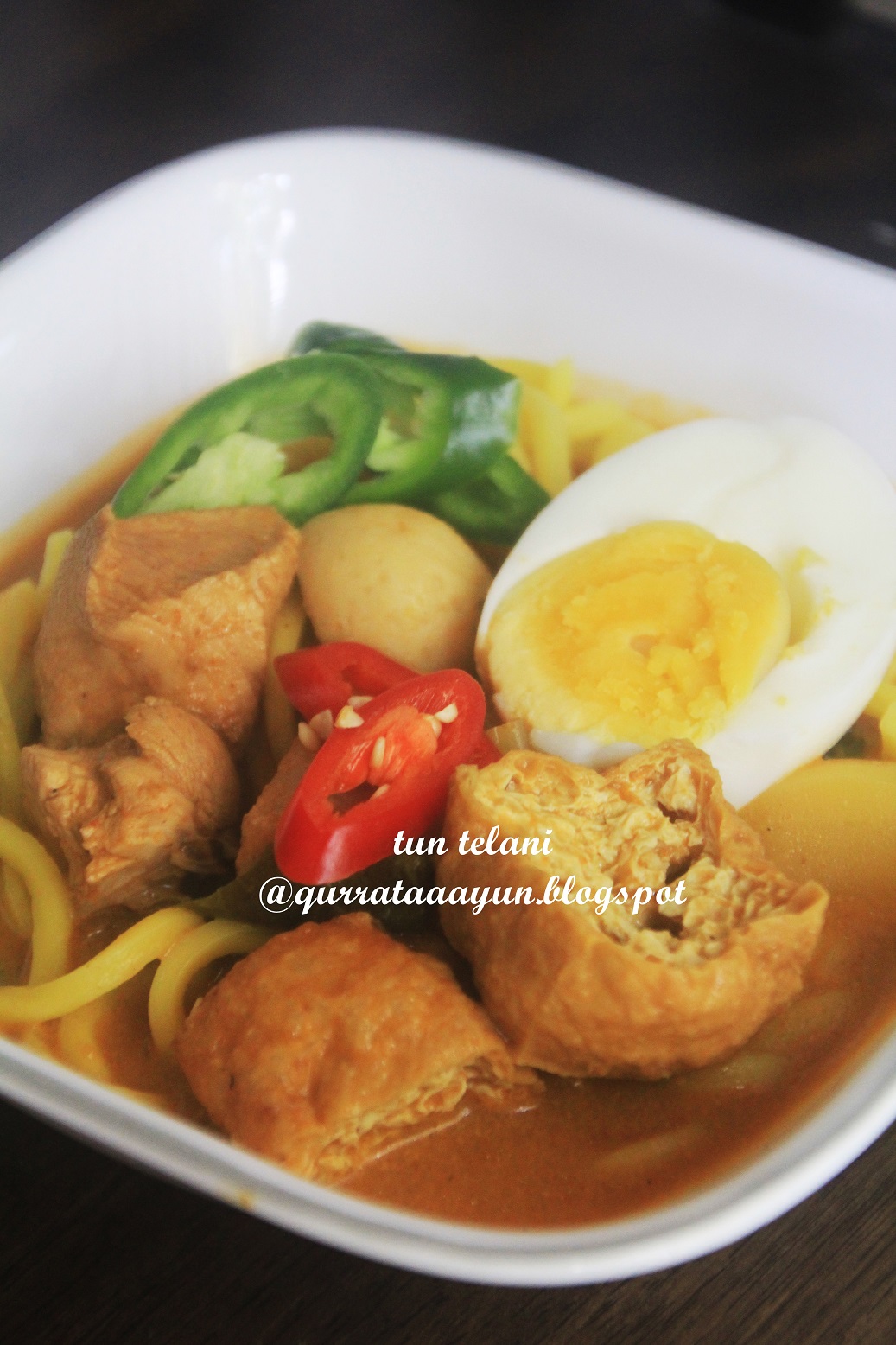 Life is a Constant Battle: Mee Kari Buat Tetamu