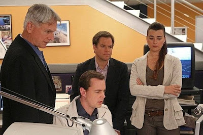 Mark Harmon, Sean Murray, Michael Weatherly and Cote de Pablo in NCIS, Some deets on Ziva leaving...