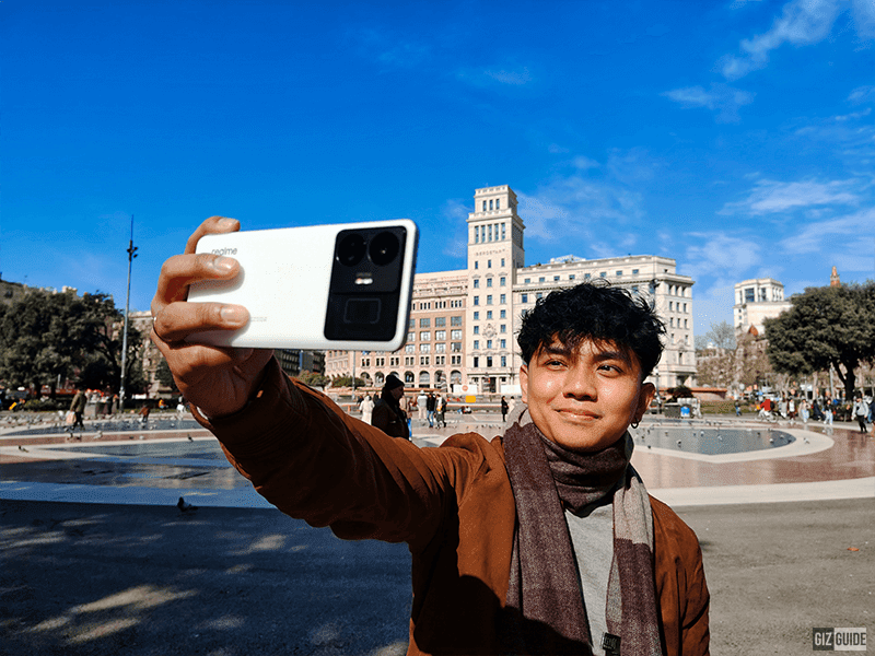 realme GT3 First Impressions and Camera Samples