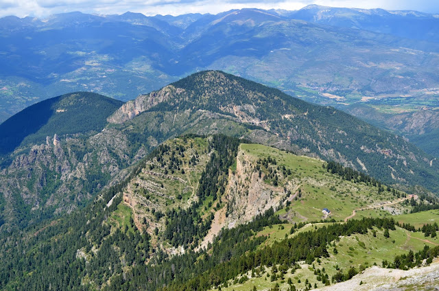 cavalls del vent pirineos, en cadí moixeró refugio prat d'aguiló desde el pas des gosolans