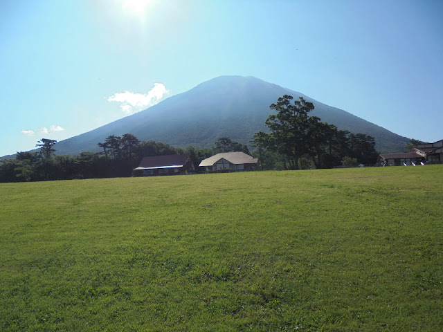 大山まきばの芝生け広場