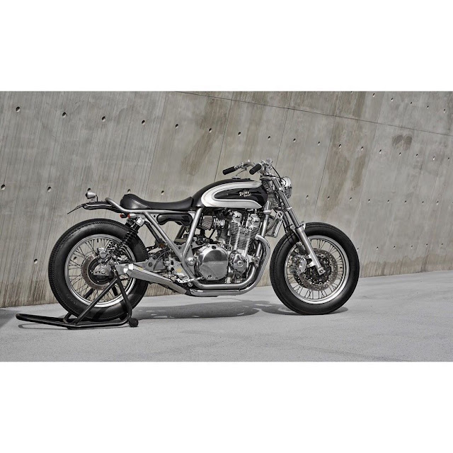 Honda CB1100 By 2 Loud Custom Shop Hell Kustom