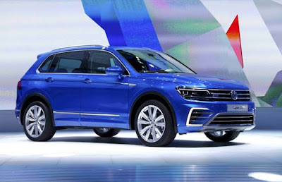 Volkswagen Tiguan 2017 fotos azul