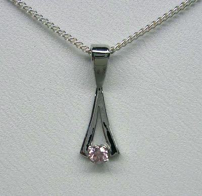 diamond necklet