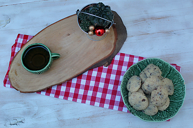 cookies de chocolate feitas em minuto e meio