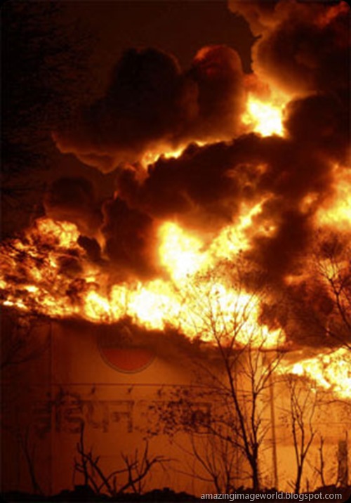 Fire at Indian Oil Corporation's depot004