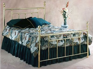 Design bed classic model of Hillsdale