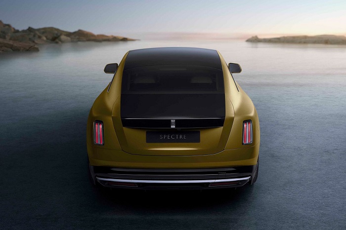 Rolls-Royce All-Electric Spectre