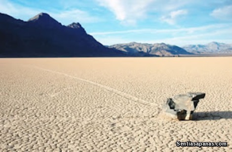 Racetrack Playa [2]