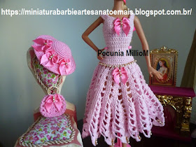 Vestido de Pontas em Crochê Com Chapéu e Bolsa Para Barbie por Pecunia MillioM 5