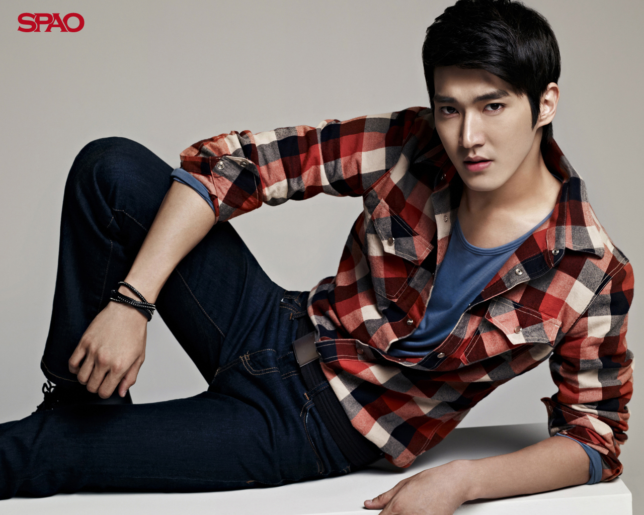 Wallpaper Siwon Wallpaper 2011