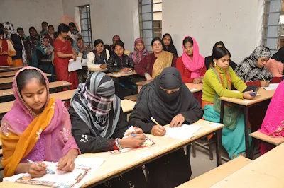 Fokania examination of Bihar Madrasa Board began in Patna on January 31, 2011.