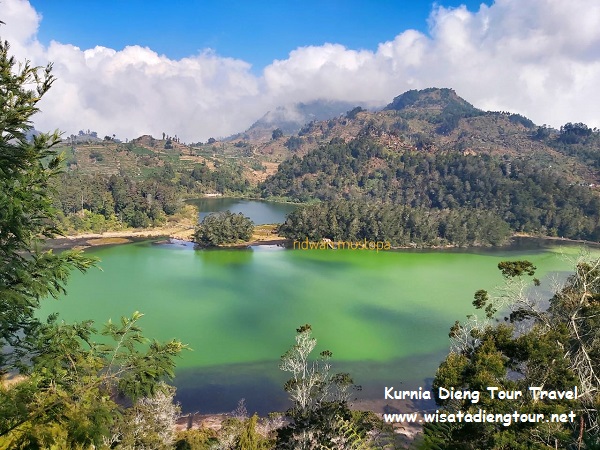 Telaga Warna Dieng