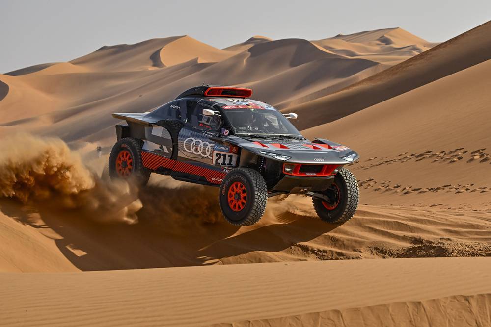 Dakar 2023: Sébastien Loeb imparable en las dunas se impone en la etapa 11