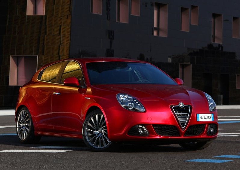 ALFA ROMEO GIUlIETTA ( 2011 )