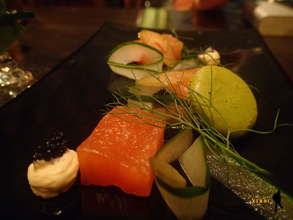 Cured Salmon, Cucumber, Wasabi Cream, and Green Tea Macaroon pairing with Tea Cocktail