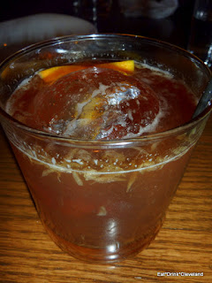 ice sphere,cocktail