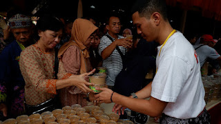 Membawa Aroma Kampung ke Metropolitan: Sego Pecel Magetan Menggoda Selera di Tengah Gelar Seni Budaya TMII