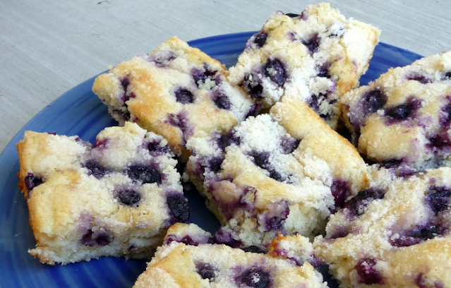 The Simplest Blueberry Muffins with Frozen Blueberries Recipe