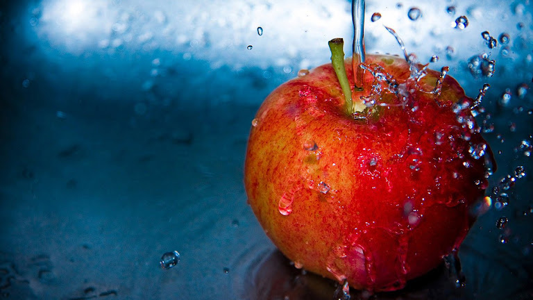 Delicious Apple HD Wallpaper 6