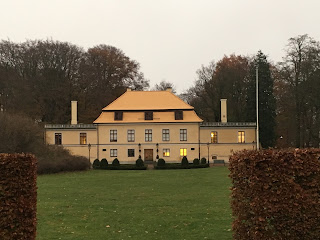 Gul herrgård i Malmös Rönneholmsparken