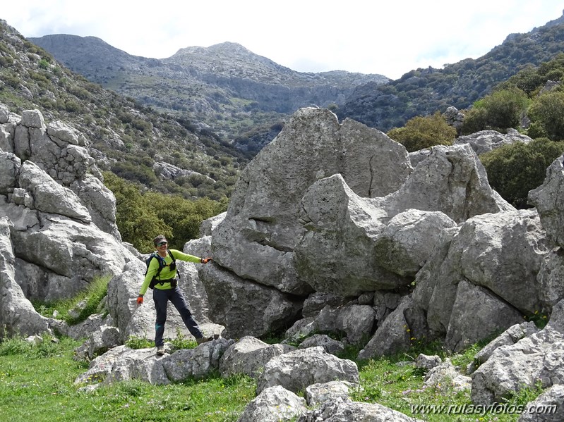 Benaocaz-Tunel del Horgazal