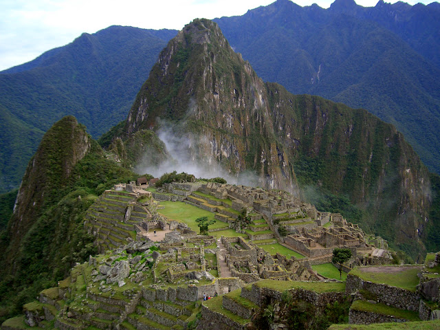 peru inca trail walking hike mountains clouds machu picchu