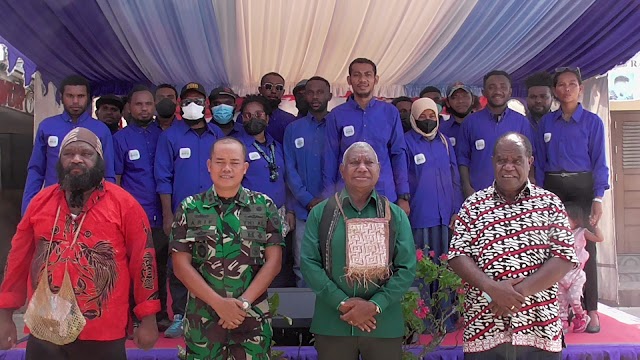 Atas Nama Pribadi Dominggus Mandacan Resmikan & Melantik BP. Rumah Millenial Doman Papua Barat