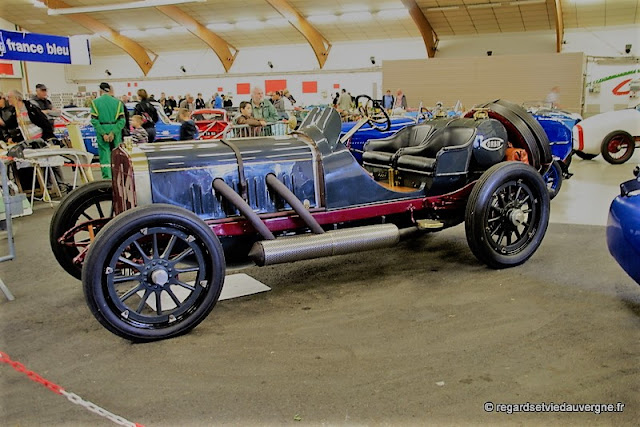 Véhicules anciens, Rétromobile Cournon 2017