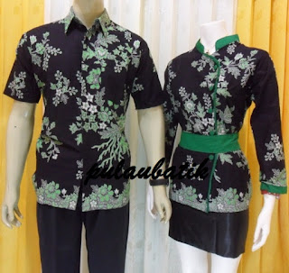 Foto Baju Batik Couple Kerja