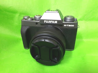 Fujifilm X-T200 XT200 KIT 15-45MM Mulus Normal