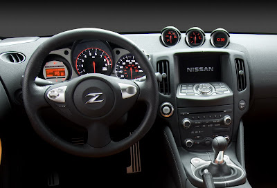 370z interior