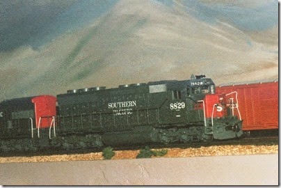 21 479653148 Dad's Layout in Fall 2007