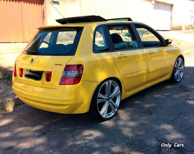 Stilo Rebaixado Amarelo