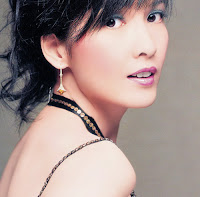 Vivian Chow, 周慧敏