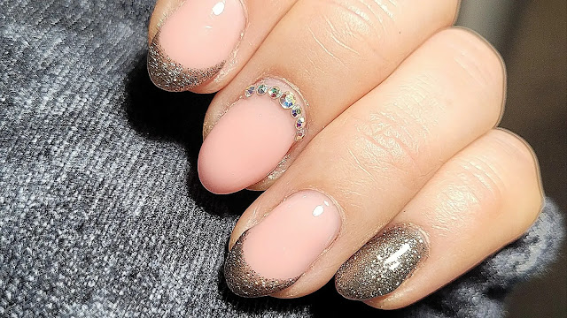 New Pinterest Nail Ideas to Grow Your Nail Salon Business [14 Tips & Tricks] - 7