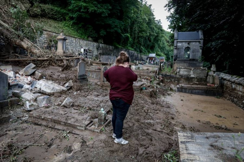 Dinant, a Belgian city experiencing the worst floods in decades Dinant, southern Belgium, was hit by the worst torrential rain in decades on Saturday after a two-hour thunderstorm turned streets into rivers, sweeping cars and sidewalks on its way, but causing no deaths.