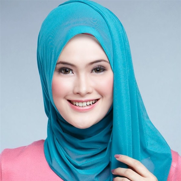 Trend model hijab berakal balig cukup akal terbaru desain simple Trend Model Hijab Casual Untuk Remaja Modern Terbaru 2017/2018