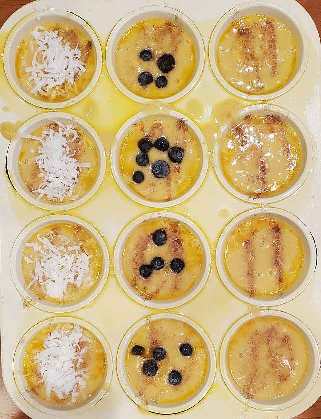 muffins with mango with toppings