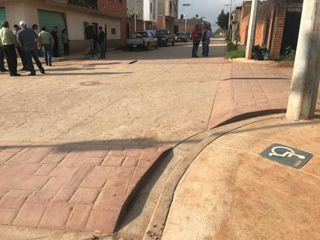 Entregaron trabajos de pavimentación en Arandas