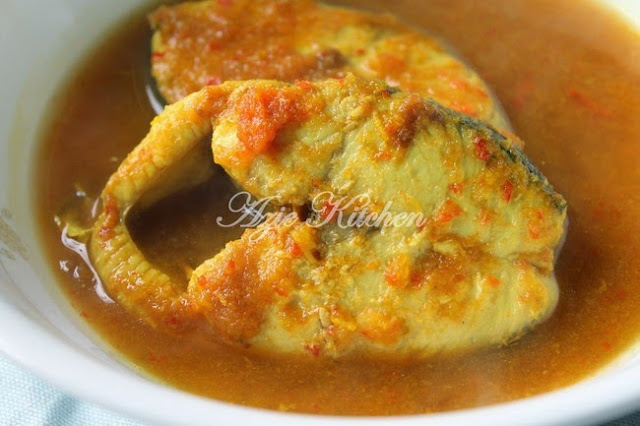 Ikan Tenggiri Masak Singgang Pedas - Azie Kitchen