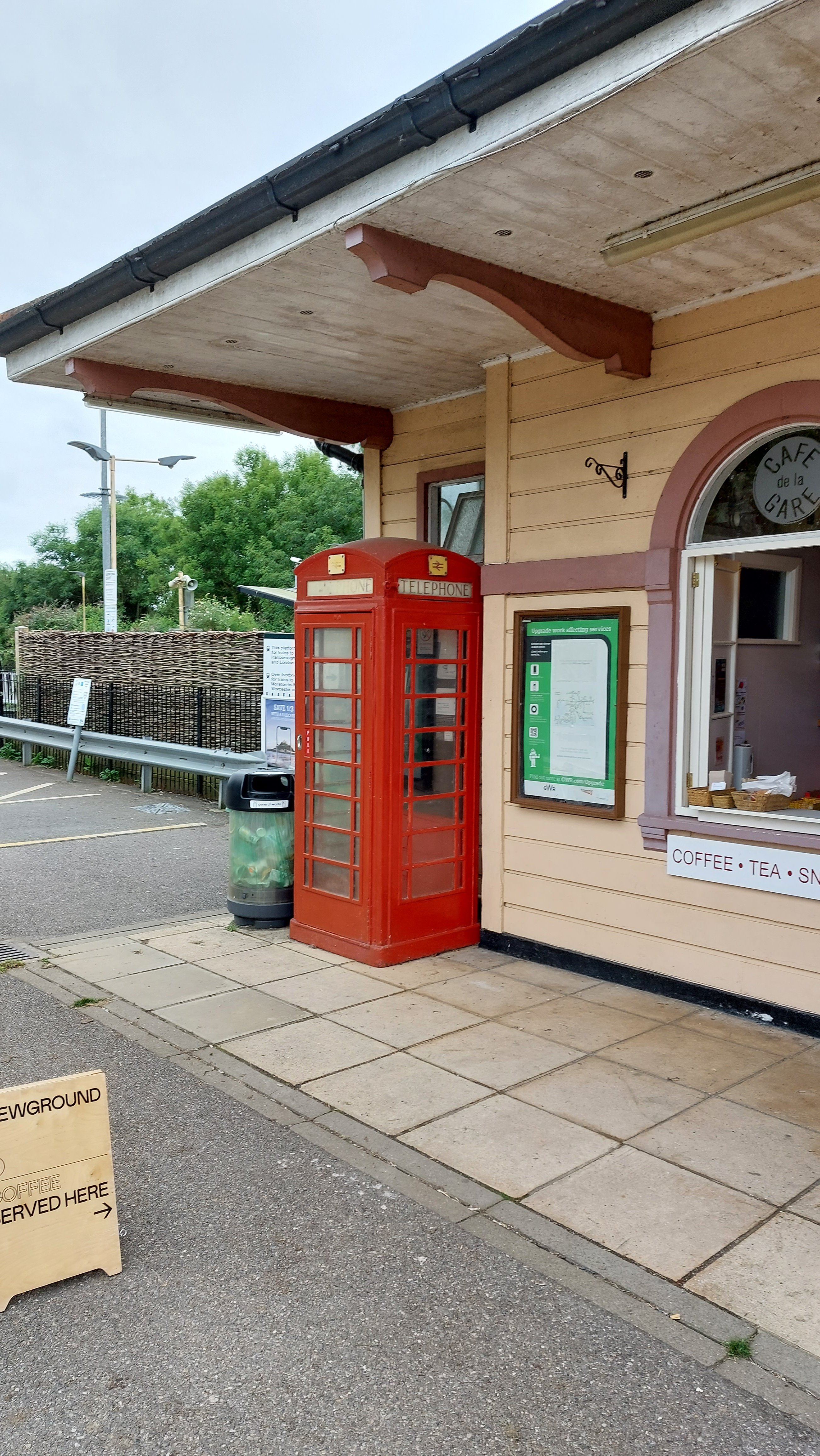 K6 telephone box