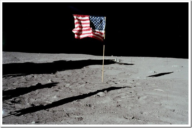 bandera_na_lua