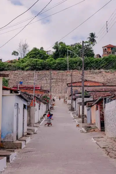Cícero Lucena inaugura urbanização integrada das comunidades Renascer e Saturnino de Brito
