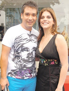  Giovanna Valcárcel junto a Roger del Aguila