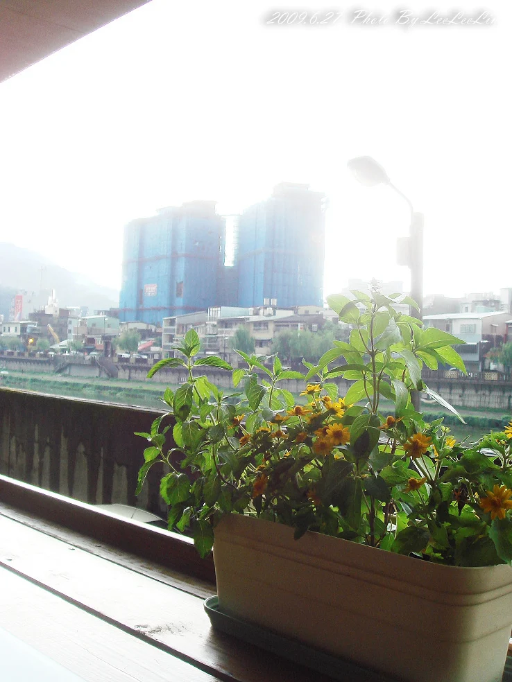 比利時小餐館｜三峽愛國路餐廳｜三峽黃昏市場餐廳｜外國人開的餐廳