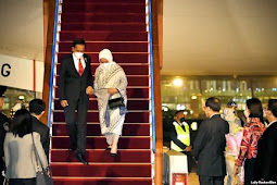 Jokowi dan Ibu Iriana Tiba di Tokyo