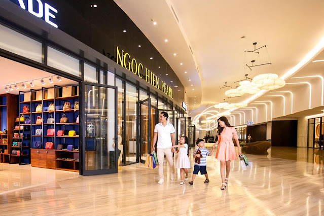 khách sạn VinOasis (Wyndham Grand Phú Quốc)