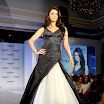 Aishwarya Rai looking sexy on Fashion Ramp